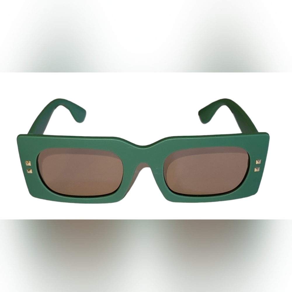 Women's Rectangular Retro Style Sunglasses